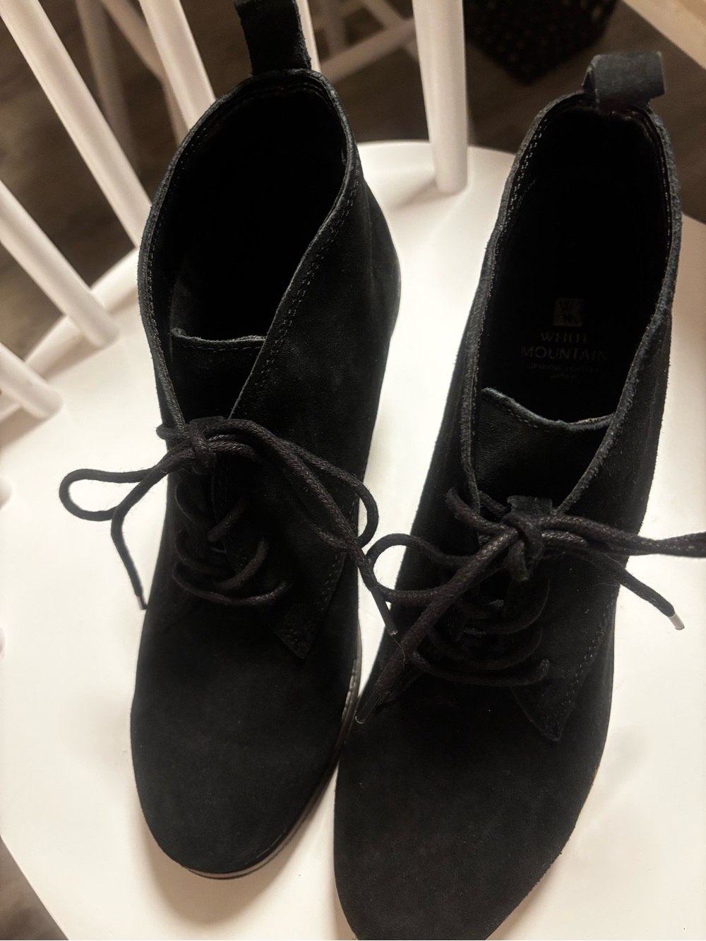 NEW White Mountain Black Suede Lace-Up Ankle Booties